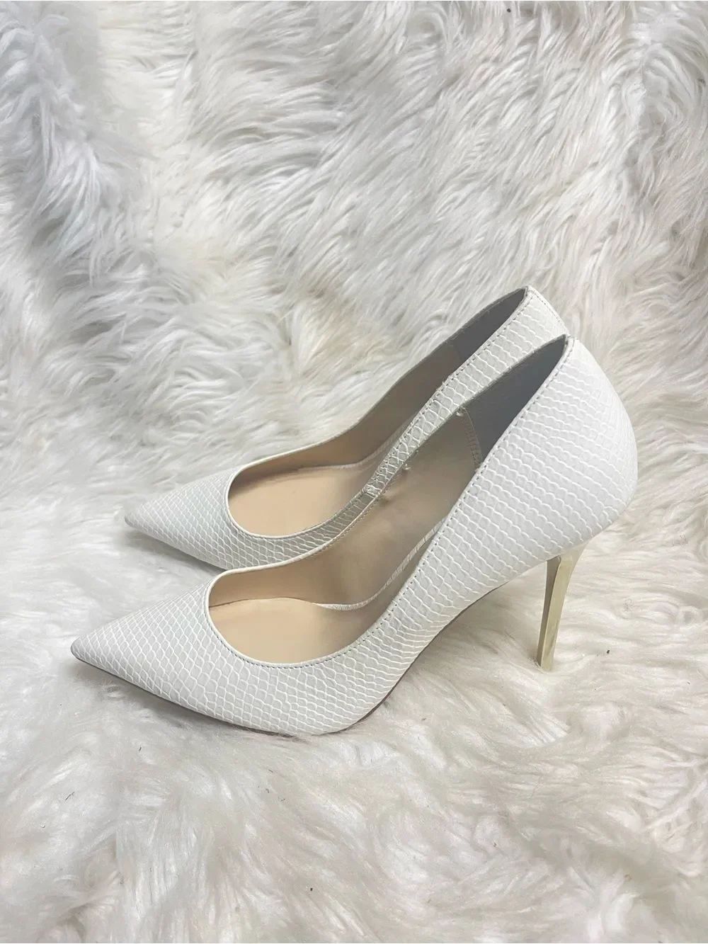 Rock Republic White texture synthetic Pointed Toe Stiletto Pumps SZ8.5